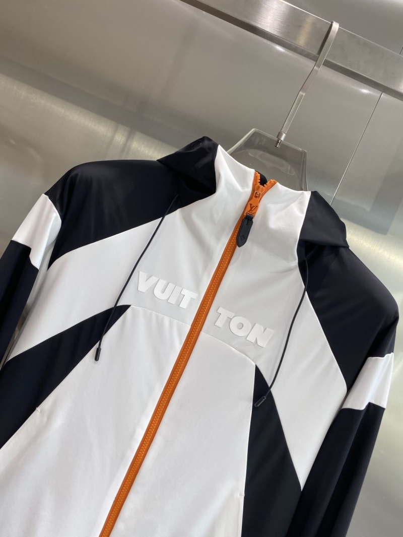 l0vis Vvtt0n outwear